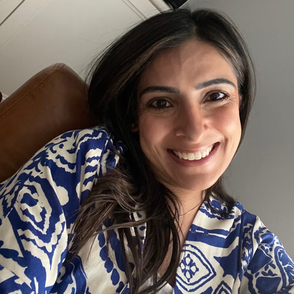 Meet your Posher, Luv